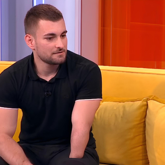 Rođen je BEZ ŠAKE, a dvostruki je GINISOV REKORDER U SKLEKOVIMA: "Moja tvrdoglavost mi nije dozvolila da mi u životu BUDE TEŠKO"
