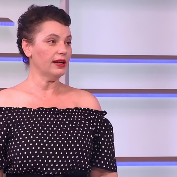 Glumica Vesna Stanković: RAK I JA SMO SE PREPOZNALI, on je kao VANZEMALJAC koji se uselio u moje telo; Nisam dozvolila da mi uništi život!