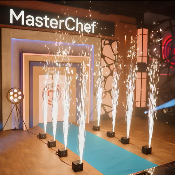 Spektakularan POČETAK FINALA „MasterChef Srbija“: Takmičari oduševljeni prizorom u kuhinji